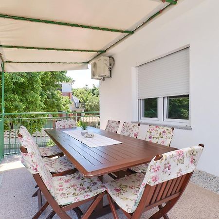 Sea View Apartment Sandra In Mali Losinj Exterior photo